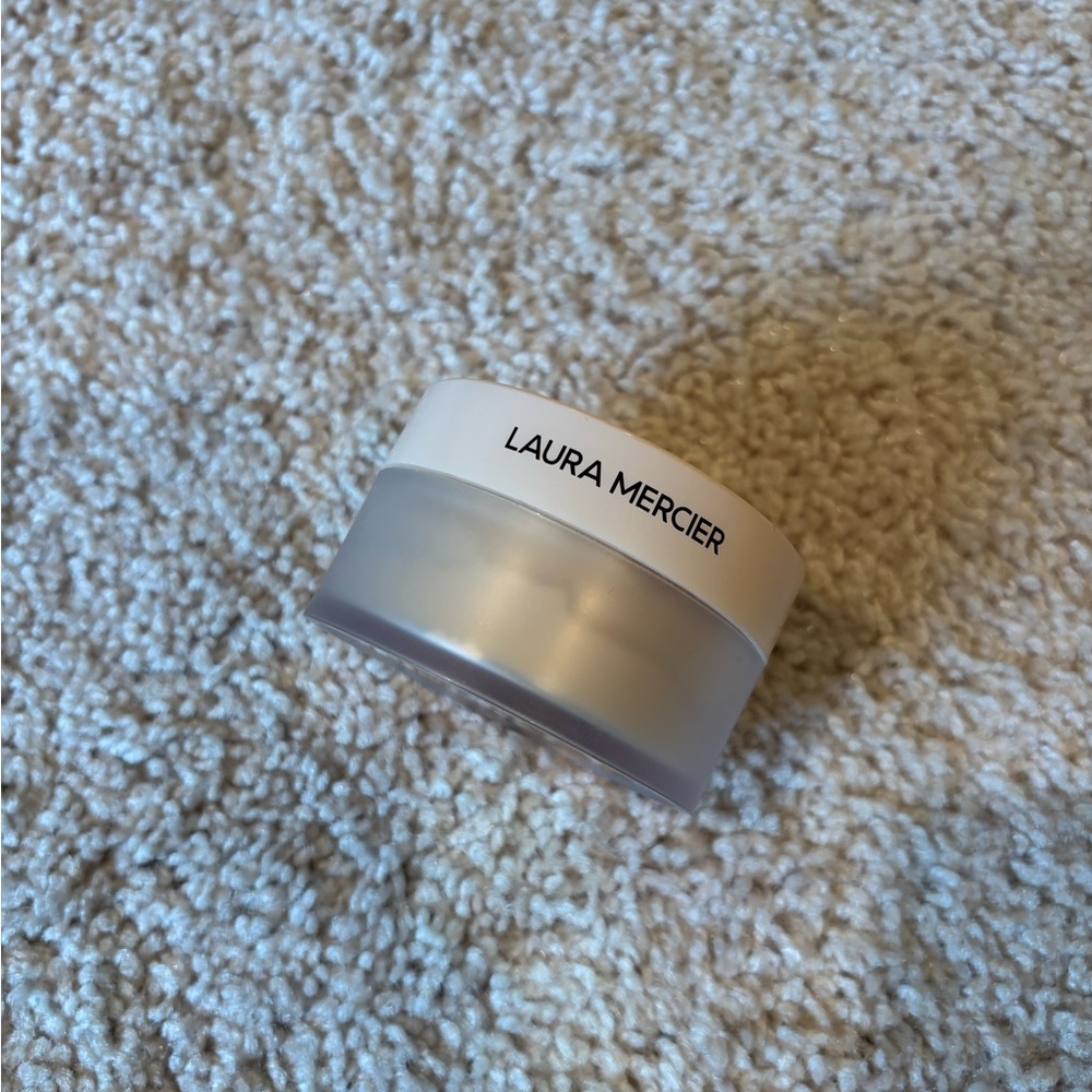 Laura Mercier Ultra-Blur Loose Translucent Powder